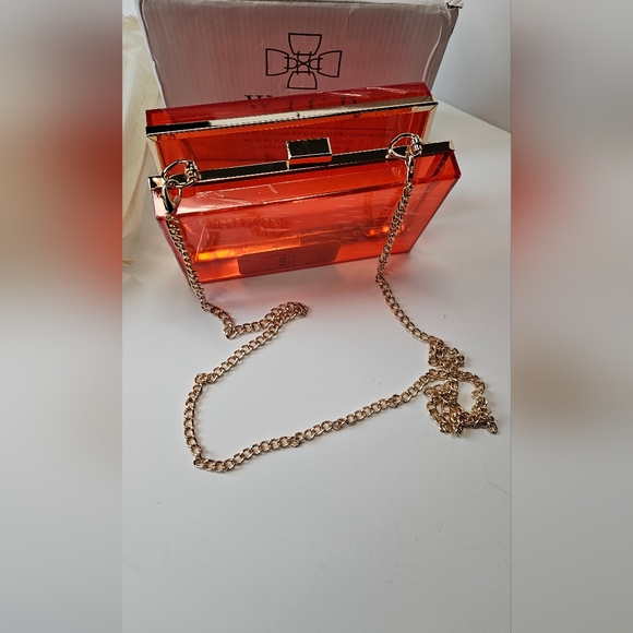 Red Acrylic Clear Clutch - Picture 5 of 12